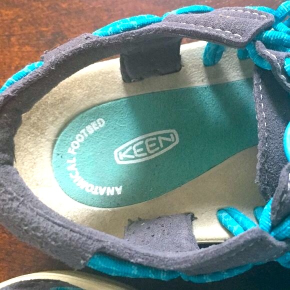 Keen Uneek Two Cords and a Sole Sandals - Picture 8 of 10